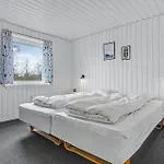 Holiday home Rugvangen Glesborg Denm