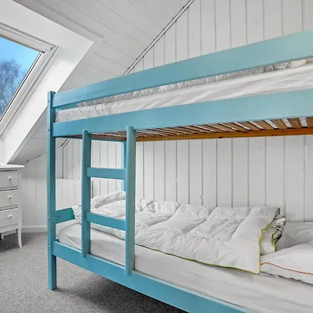 In Glesborg With Sauna 펜션 Fjellerup Strand