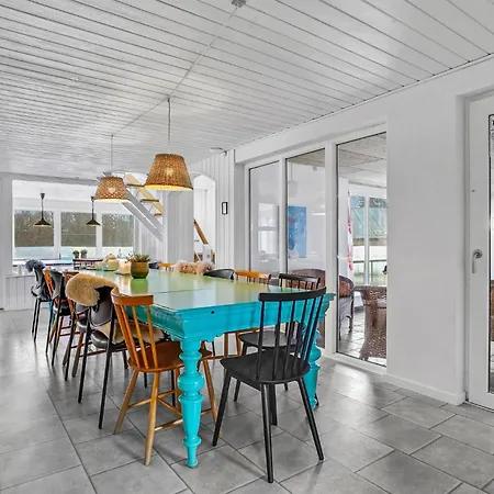 Stunning In Glesborg With Indoor Swimming Pool